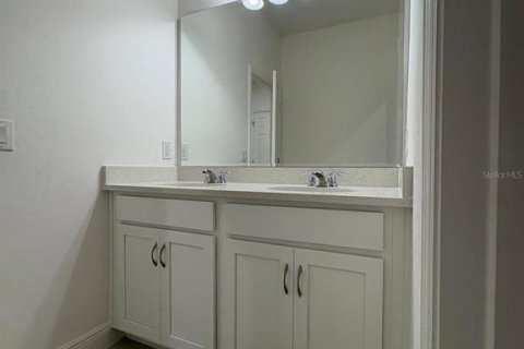 Villa ou maison à louer à Clermont, Floride: 3 chambres, 152.64 m2 № 2150827 - photo 23