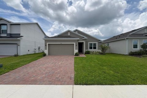 Villa ou maison à Clermont, Floride 3 chambres, 152.64 m2 № 2150827