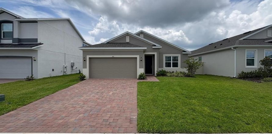 Villa ou maison à Clermont, Floride 3 chambres, 152.64 m2 № 2150827