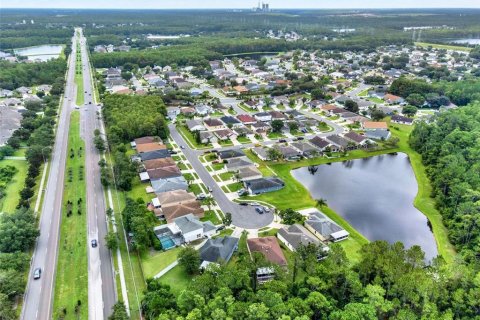 House in Orlando, Florida 3 bedrooms, 136.47 sq.m. № 2232018 - photo 30