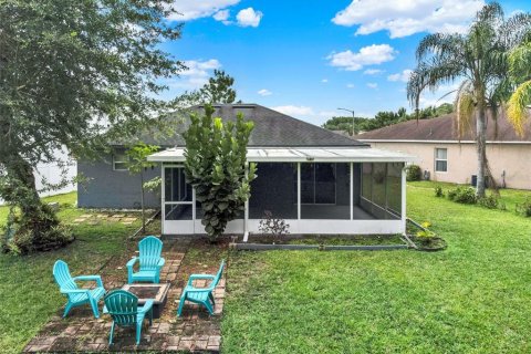 House in Orlando, Florida 3 bedrooms, 136.47 sq.m. № 2232018 - photo 21