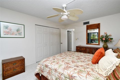 Condo in Punta Gorda, Florida, 2 bedrooms  № 1797402 - photo 18