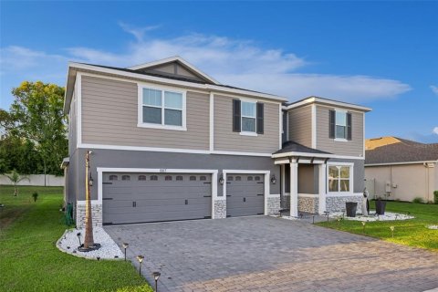 House in DeLand, Florida 4 bedrooms, 309.74 sq.m. № 2115966 - photo 3