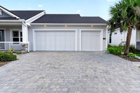 House in Ormond Beach, Florida 3 bedrooms, 183.48 sq.m. № 2223231 - photo 22