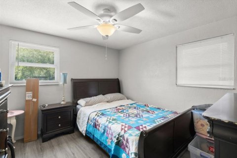 House in Ormond Beach, Florida 5 bedrooms, 204.38 sq.m. № 1815616 - photo 27