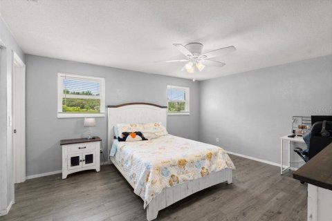 House in Ormond Beach, Florida 5 bedrooms, 204.38 sq.m. № 1815616 - photo 24