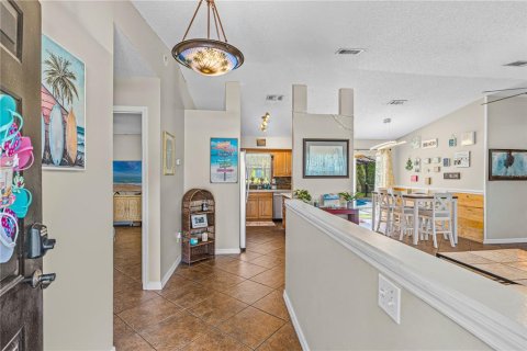 Casa en venta en Edgewater, Florida, 3 dormitorios, 115.38 m2 № 2349713 - foto 10