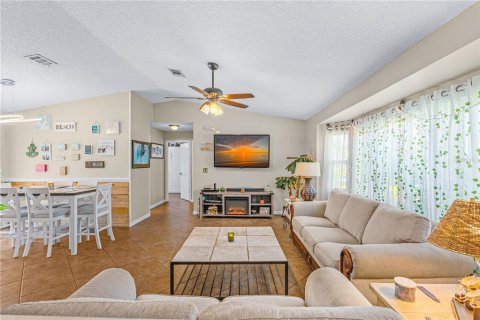 Casa en venta en Edgewater, Florida, 3 dormitorios, 115.38 m2 № 2349713 - foto 11