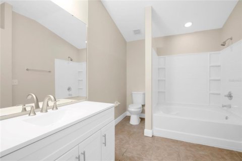 Condo in Winter Garden, Florida, 3 bedrooms  № 2094434 - photo 10
