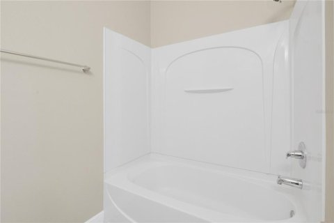 Condo in Winter Garden, Florida, 3 bedrooms  № 2094434 - photo 12