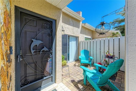 Villa ou maison à vendre à Sarasota, Floride: 2 chambres, 136.57 m2 № 2097134 - photo 3