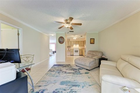 Villa ou maison à vendre à Sarasota, Floride: 2 chambres, 136.57 m2 № 2097134 - photo 15