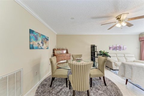 Villa ou maison à vendre à Sarasota, Floride: 2 chambres, 136.57 m2 № 2097134 - photo 12