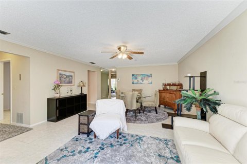 Villa ou maison à vendre à Sarasota, Floride: 2 chambres, 136.57 m2 № 2097134 - photo 7