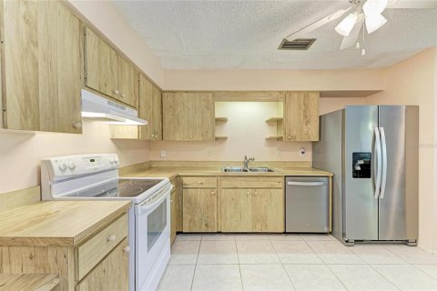 Villa ou maison à vendre à Sarasota, Floride: 2 chambres, 136.57 m2 № 2097134 - photo 24