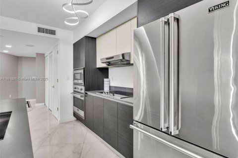 Купить кондоминиум в Бей-Харбор-Айлендс, Флорида 2 спальни, 113.53м2, № 1943503 - фото 5