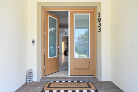 Villa ou maison à louer à Orlando, Floride: 4 chambres, 297.57 m2 № 2411429 - photo 4