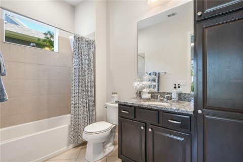 Villa ou maison à louer à Orlando, Floride: 4 chambres, 297.57 m2 № 2411429 - photo 6