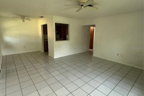 Apartment in Port Charlotte, Florida 2 bedrooms, 83.61 sq.m. № 1833521 - photo 2