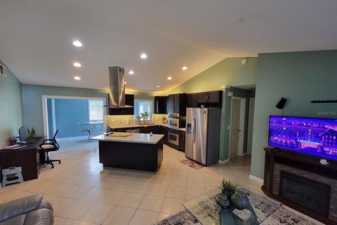 Villa ou maison à vendre à Apopka, Floride: 3 chambres, 125.51 m2 № 1907012 - photo 2