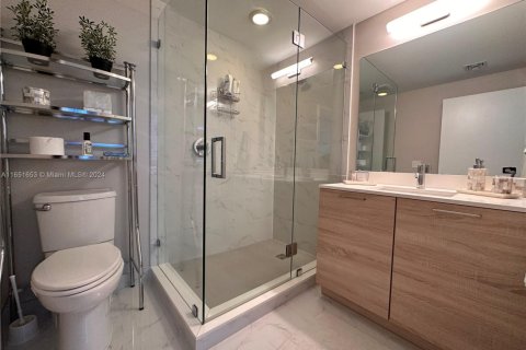 Condo in North Miami Beach, Florida, 3 bedrooms № 1960614 - photo 30