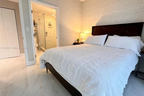 Condo in North Miami Beach, Florida, 3 bedrooms № 1960614 - photo 28