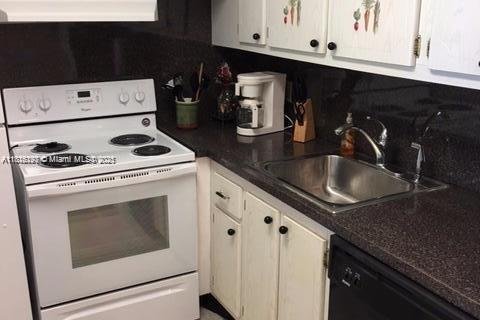 Condo in West Palm Beach, Florida, 1 bedroom  № 1770624 - photo 4