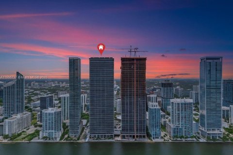 Copropriété à louer à Miami, Floride: 3 chambres, 143.53 m2 № 1926718 - photo 2