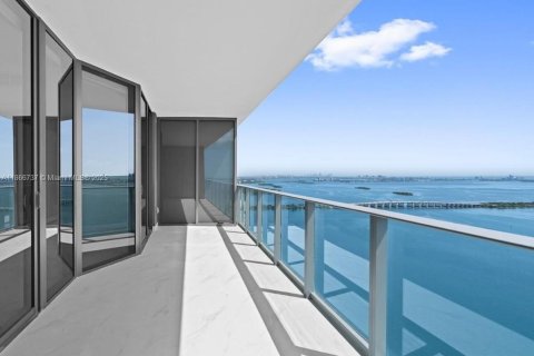 Copropriété à louer à Miami, Floride: 3 chambres, 143.53 m2 № 1926718 - photo 1