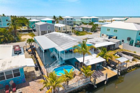 Casa en Marathon, Florida 2 dormitorios, 120.4 m2 № 2176626