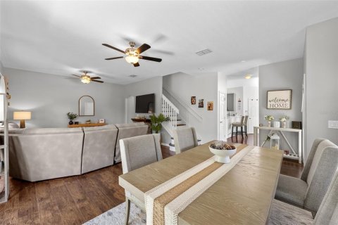 Adosado en venta en Tampa, Florida, 3 dormitorios, 193.79 m2 № 2127201 - foto 9