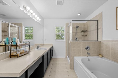 Adosado en venta en Tampa, Florida, 3 dormitorios, 193.79 m2 № 2127201 - foto 25