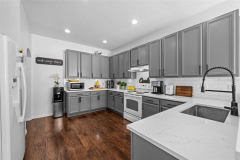 Adosado en venta en Tampa, Florida, 3 dormitorios, 193.79 m2 № 2127201 - foto 16