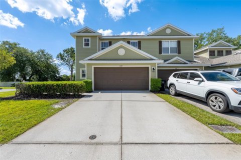 Adosado en venta en Tampa, Florida, 3 dormitorios, 193.79 m2 № 2127201 - foto 4