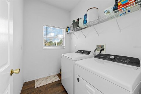 Adosado en venta en Tampa, Florida, 3 dormitorios, 193.79 m2 № 2127201 - foto 20