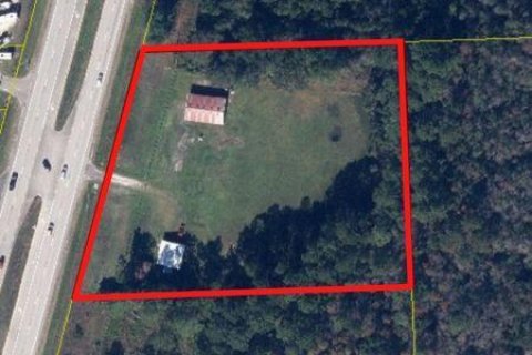 Commercial property in Starke, Florida № 766436 - photo 1