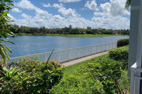 Condominio en alquiler en Cutler Bay, Florida, 1 dormitorio, 75.53 m2 № 1972118 - foto 19