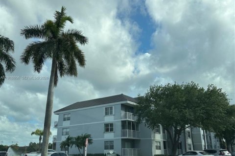 Condominio en alquiler en Cutler Bay, Florida, 1 dormitorio, 75.53 m2 № 1972118 - foto 21