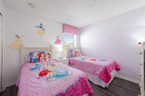 House in Kissimmee, Florida 6 bedrooms, 269.51 sq.m. № 2413468 - photo 26