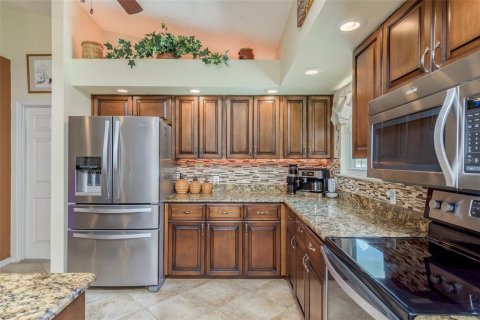 Casa en venta en Tarpon Springs, Florida, 3 dormitorios, 134.71 m2 № 1536561 - foto 14