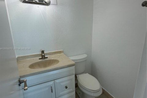 Copropriété à vendre à North Miami, Floride: 1 chambre, 62.52 m2 № 2179615 - photo 6