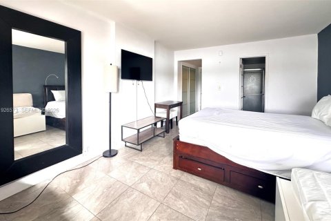 Снять в аренду кондоминиум в Майами-Бич, Флорида 2337.7м2, № 1995732 - фото 22