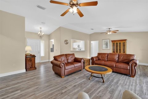 Villa ou maison à vendre à Summerfield, Floride: 3 chambres, 169.36 m2 № 2098189 - photo 6