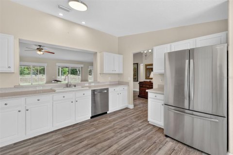 Villa ou maison à vendre à Summerfield, Floride: 3 chambres, 169.36 m2 № 2098189 - photo 12
