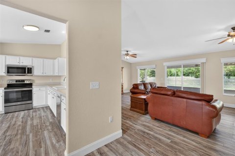 Villa ou maison à vendre à Summerfield, Floride: 3 chambres, 169.36 m2 № 2098189 - photo 3