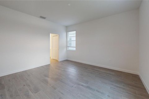 Villa ou maison à louer à Port Charlotte, Floride: 4 chambres, 186.36 m2 № 2150497 - photo 10