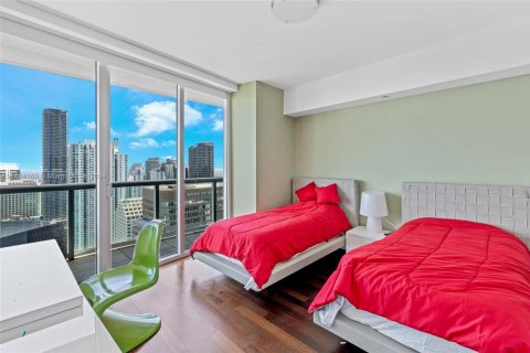 Condo in Miami, Florida, 2 bedrooms  № 1937634 - photo 12
