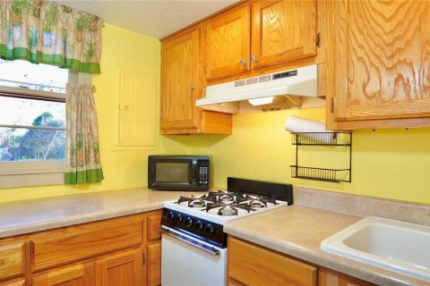 Casa en venta en Brooksville, Florida, 2 dormitorios, 51.28 m2 № 1528287 - foto 5