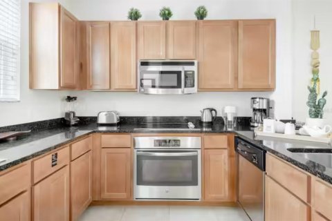 Townhouse in Kissimmee, Florida 2 bedrooms, 125.42 sq.m. № 1873272 - photo 6