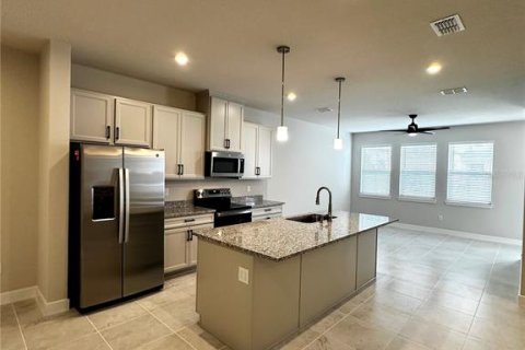 Adosado en alquiler en DeBary, Florida, 3 dormitorios, 156.73 m2 № 1916473 - foto 5